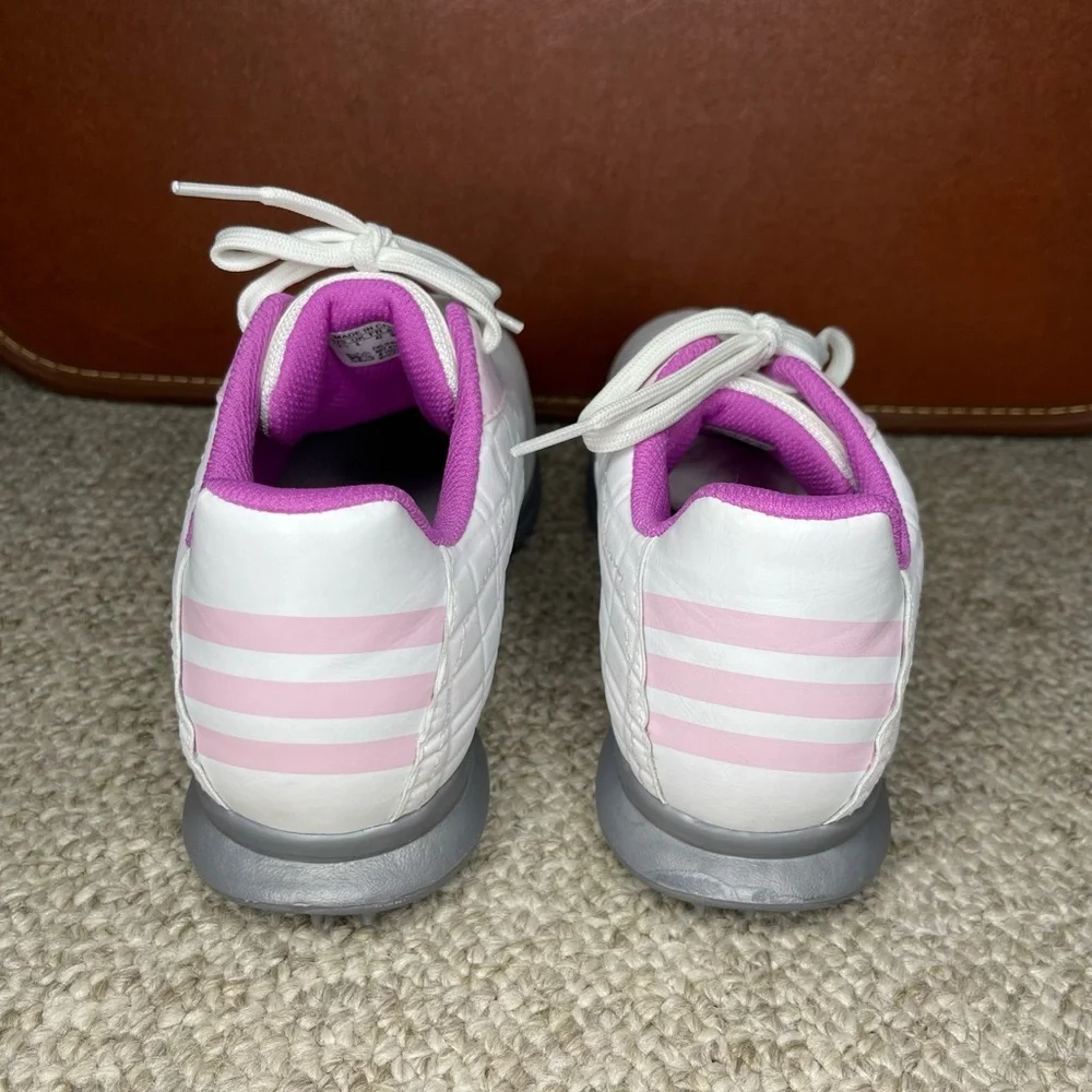 NWOT Adidas golf shoes